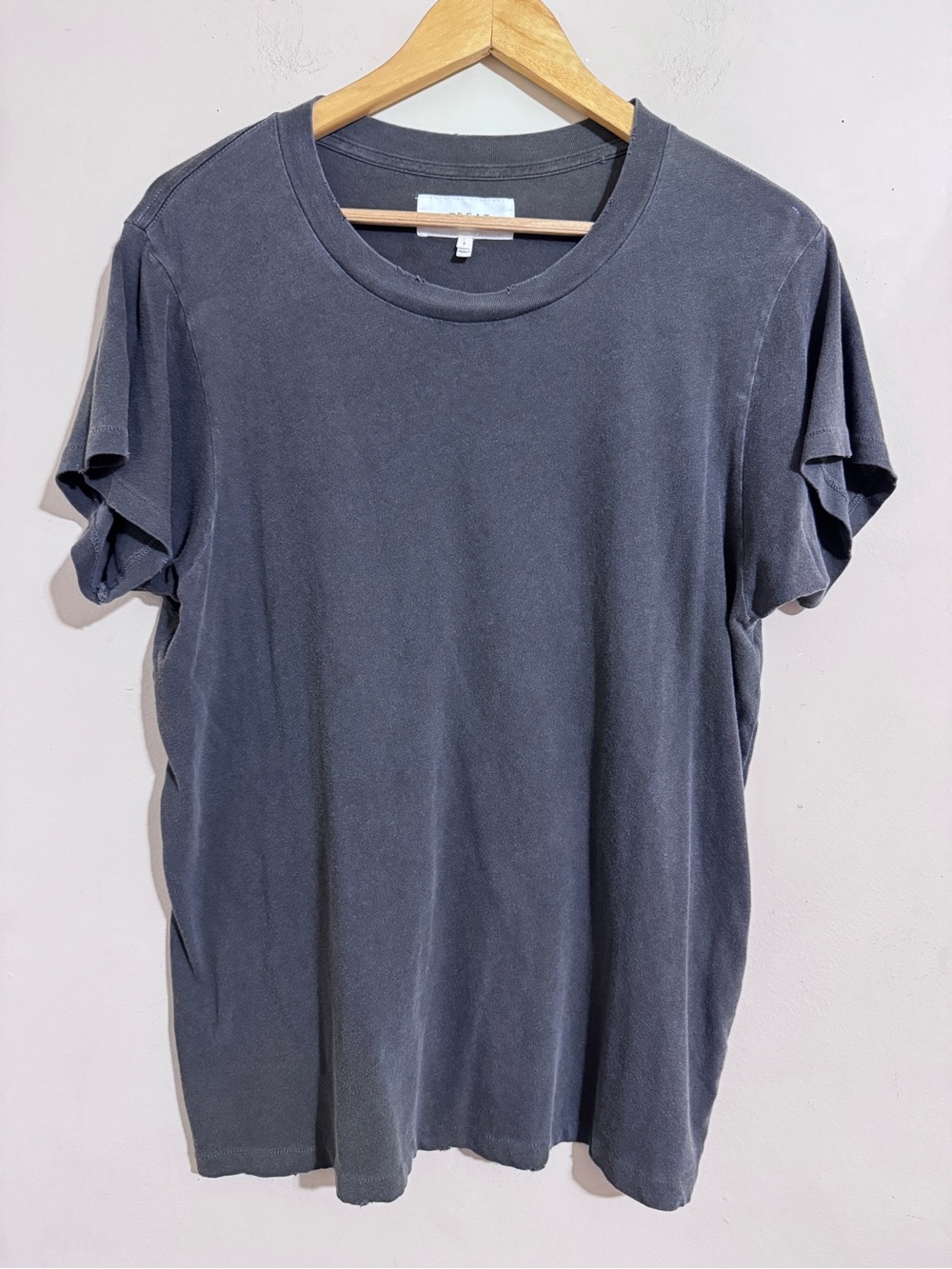 The Great. Mens Washed Charcoal Distressed Cotton Crew T-Shirt size M Lux Casual